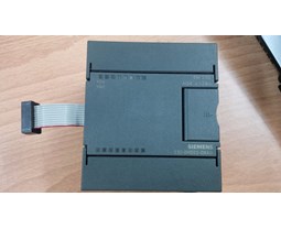 Siemens Analog Input/ Output Module EM 232, 4 AQ